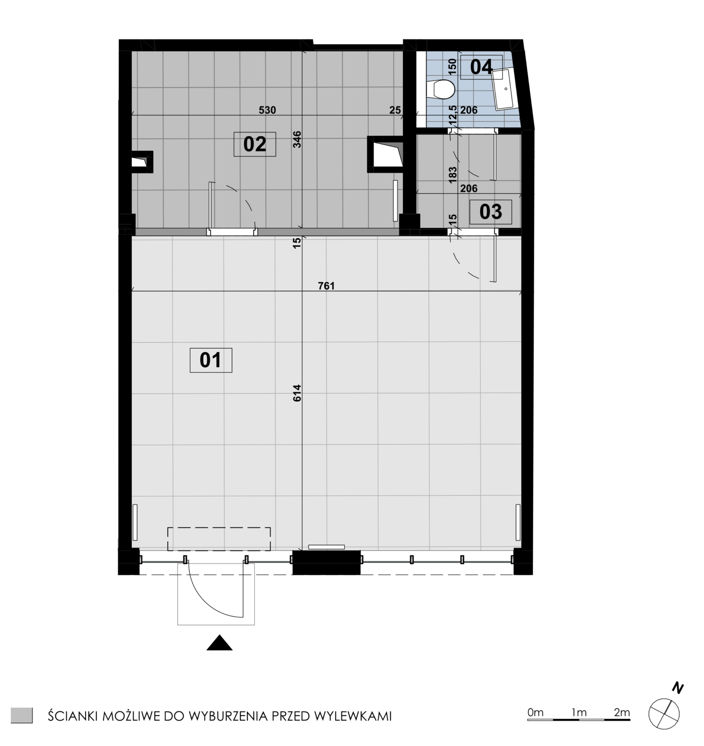 Lokal usługowy LE 04 znajduje się na parterze budynku E i obejmuje 72,12 m². Centralną część lokalu tworzy przestrzeń usługowa o powierzchni 47,83 m², natomiast magazyn ma 17,60 m². Pozostała powierzchnia przypada na wydzielone zaplecze sanitarne, złożone z dwóch osobnych pomieszczeń o powierzchniach 3,75 m² i 2,94 m².